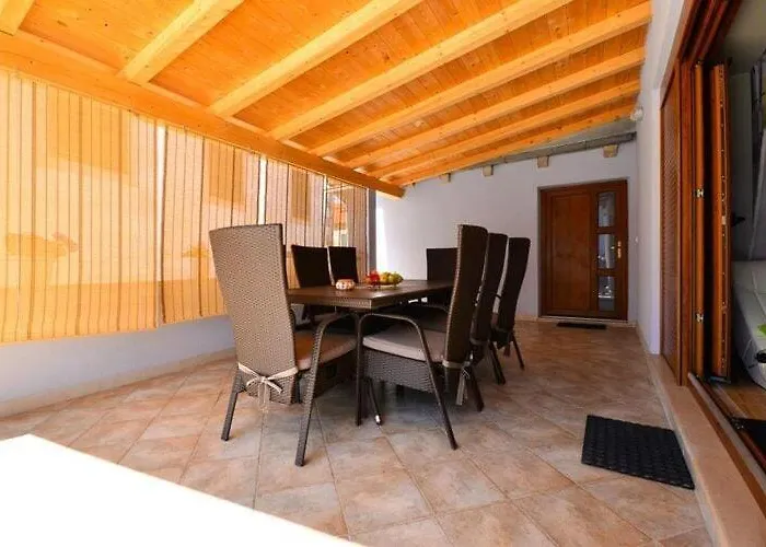 Belmondo- Three Bedroom With Terrace And Private Pool A6 *