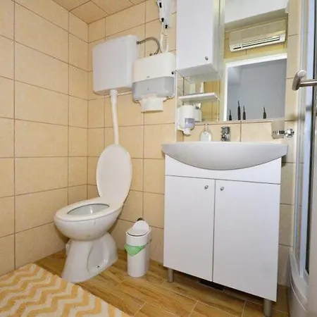 Prázdninový dům Belmondo- Three Bedroom With Terrace And Private Pool A6 Gruda