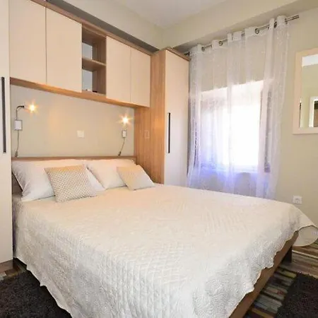 Belmondo- Three Bedroom With Terrace And Private Pool A6 Gruda