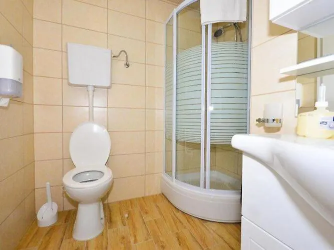 Belmondo- Three Bedroom With Terrace And Private Pool A6 Feriehus