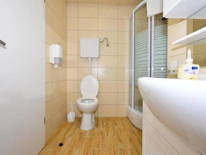 Feriehus Belmondo- Three Bedroom With Terrace And Private Pool A6